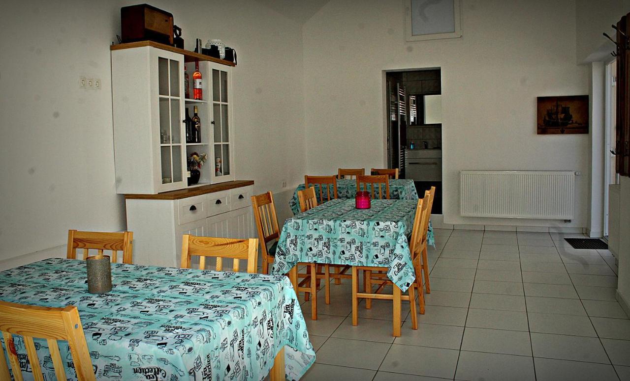 Yosefsfeld Bed & Breakfast Kutjevo Luaran gambar