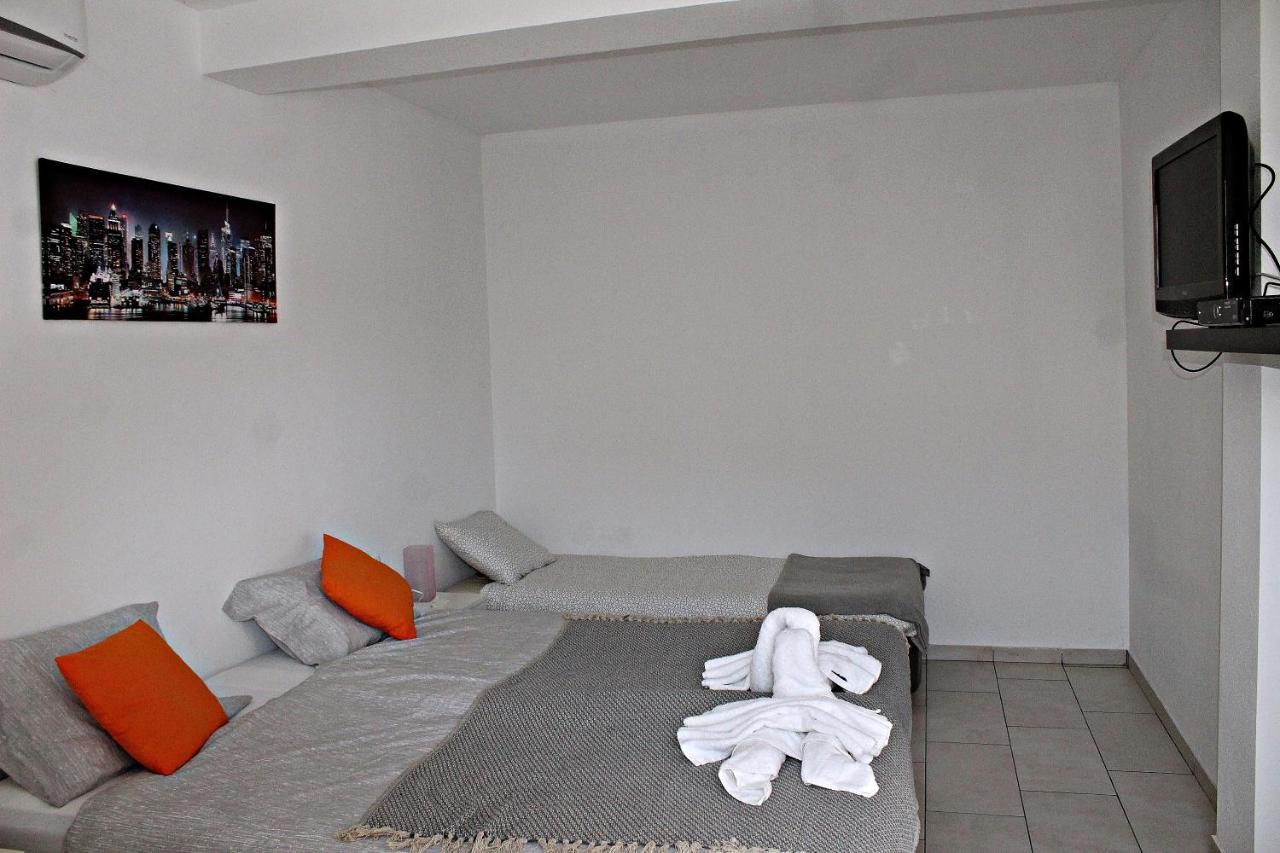 Yosefsfeld Bed & Breakfast Kutjevo Bilik gambar