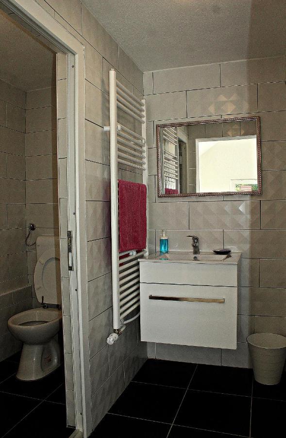 Yosefsfeld Bed & Breakfast Kutjevo Luaran gambar