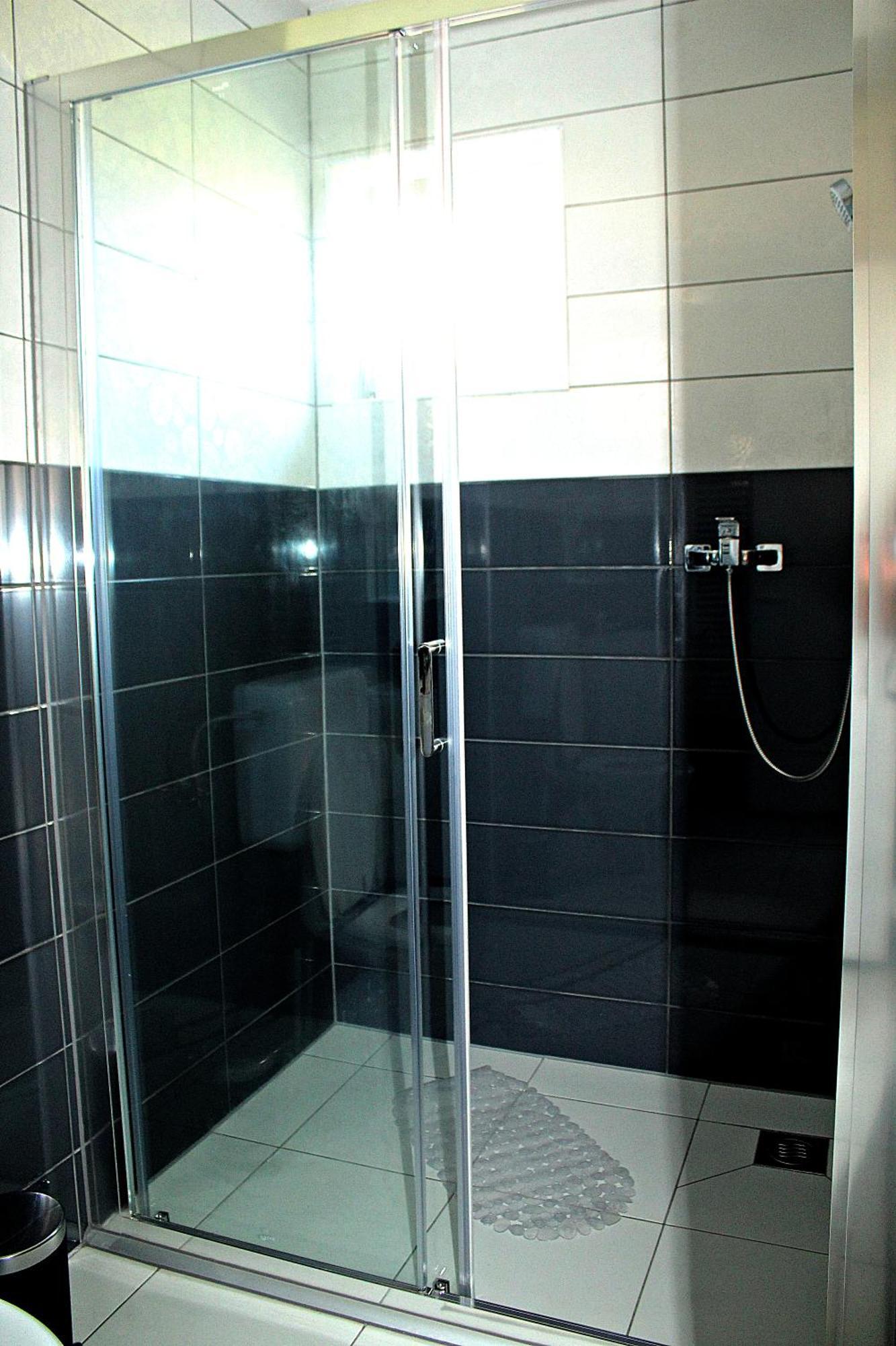 Yosefsfeld Bed & Breakfast Kutjevo Bilik gambar